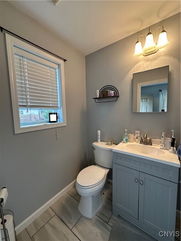 Building Photo - 737 Sleepy Hollow Rd