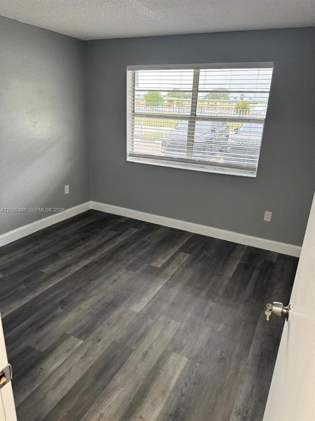 Building Photo - 301 NW 177th St