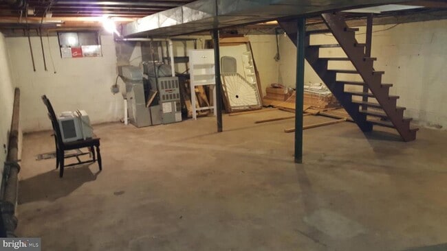 Building Photo - 6650 Montgomery Rd
