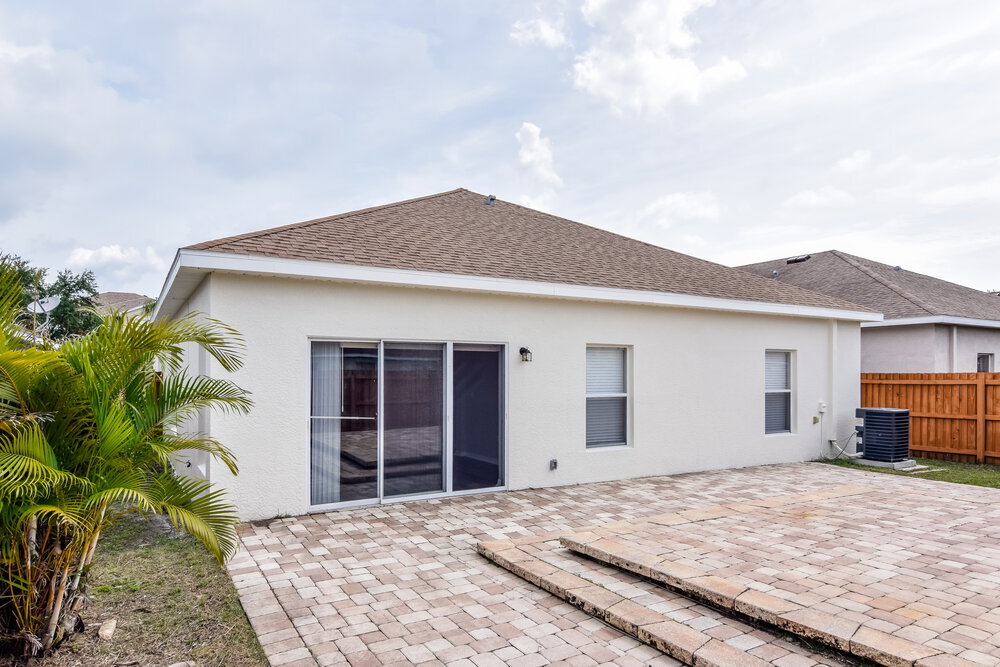 Building Photo - 7637 Dragon Fly Loop