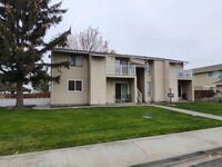 Building Photo - 32qu