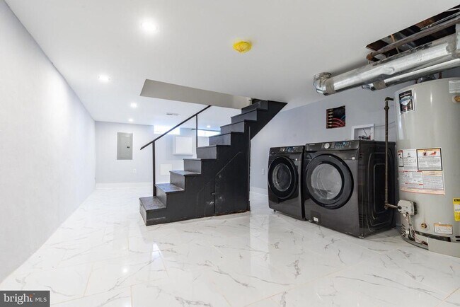 Building Photo - 3120 Tilton St