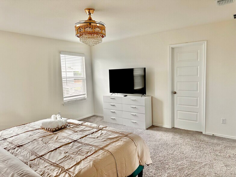 Building Photo - 1106 Aronia Ln