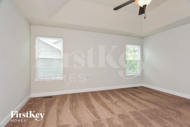 Building Photo - 1811 Barclay Trail Dr