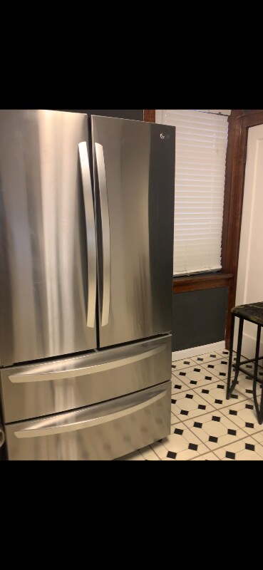 Building Photo - 5538 Walsh St