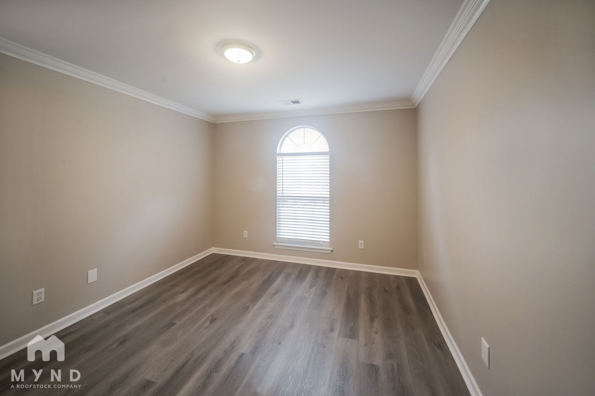 Building Photo - 1115 Warwick Pl