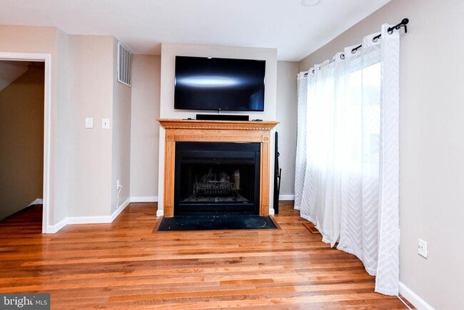 Building Photo - 7002 Cipriano Woods Ct