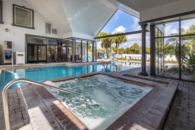 Building Photo - 2791 N Poinciana Blvd