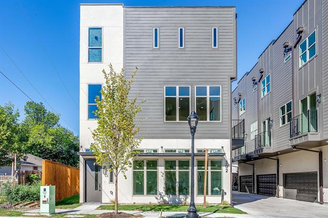 Building Photo - 302 Foch St