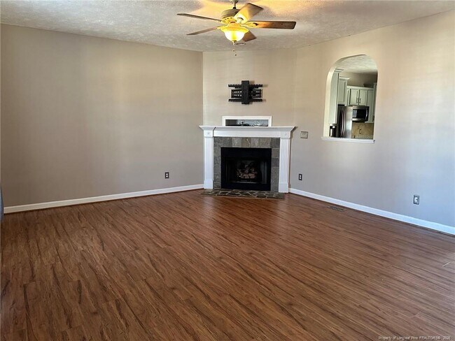 Building Photo - 3912 Barclay Wy