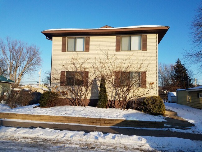 Building Photo - 808 Kane St