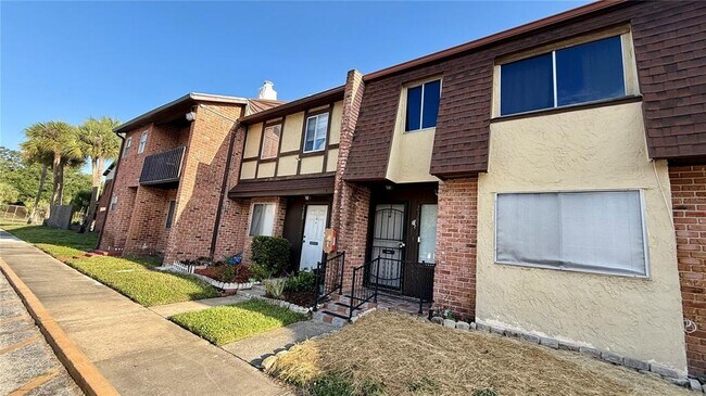 Building Photo - 2385 Tom Jones St