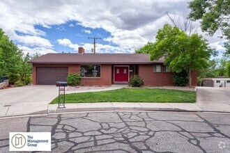 Building Photo - Downtown Near Utah Tech!