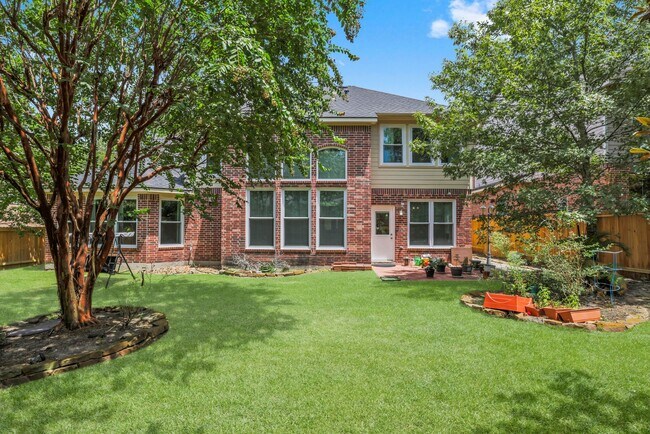 Building Photo - 27 E Artist Grove Cir