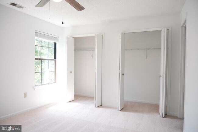 Building Photo - 6941 Mary Caroline Cir