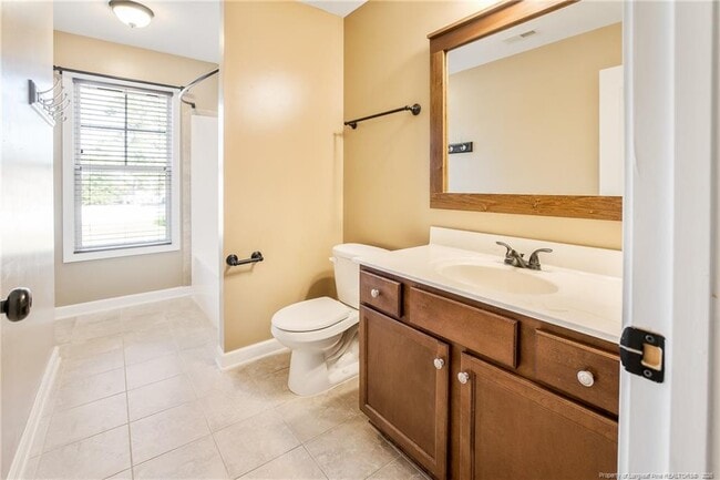 Building Photo - 2828 Deepwater Ct