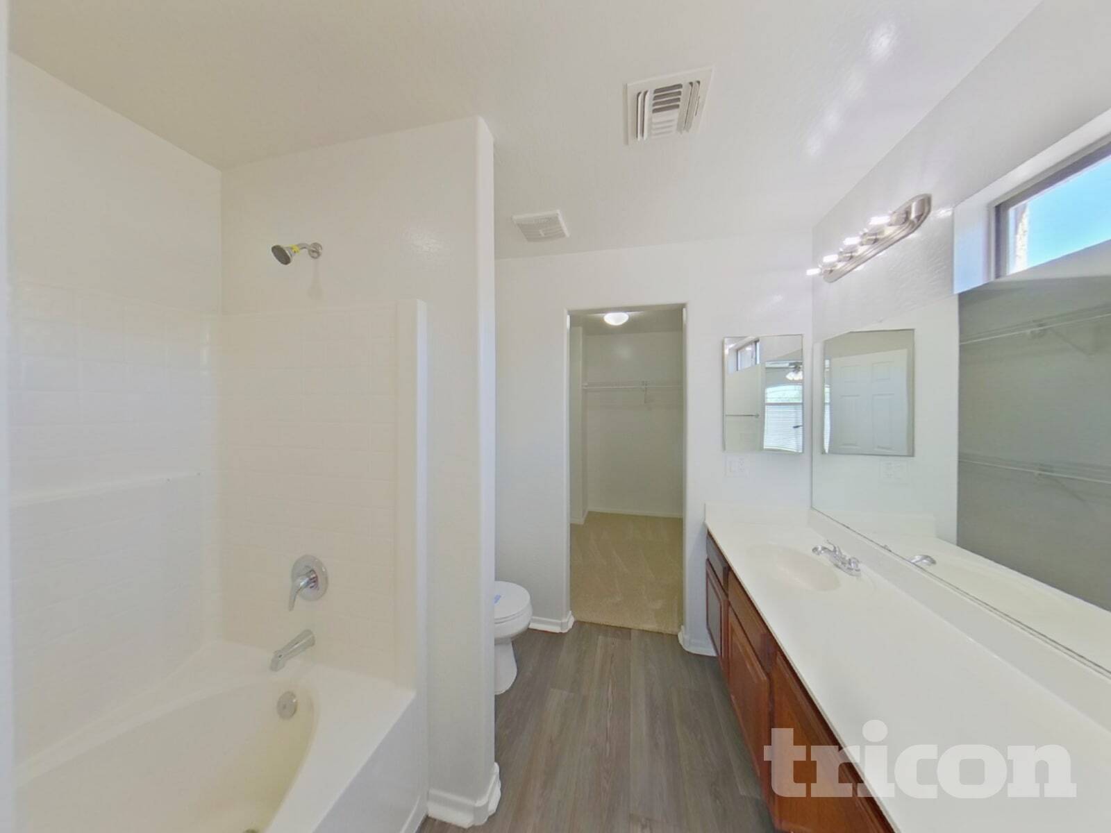 Building Photo - 43386 W Arizona Ave