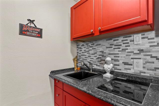 Building Photo - 7805 Corina Dr