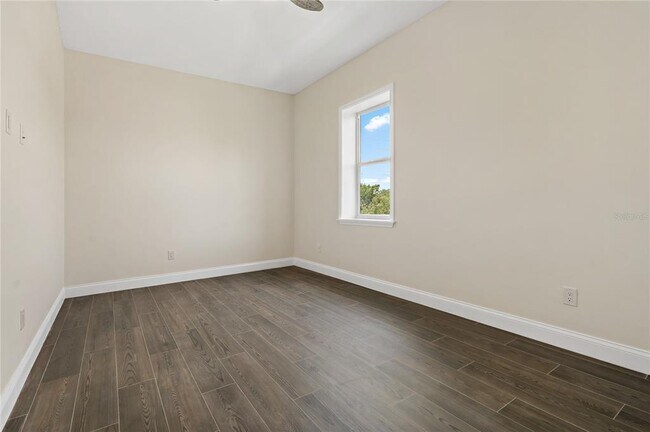 Building Photo - 1348 San Christopher Dr
