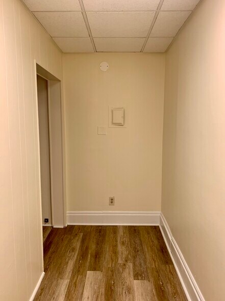 Building Photo - 62 Boylston St