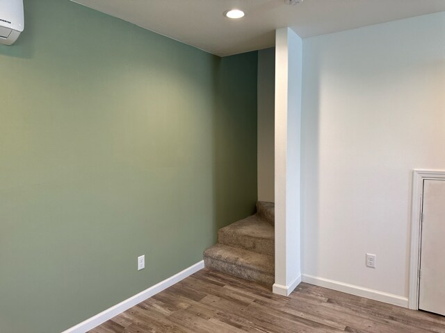 Building Photo - 405 S 11th St