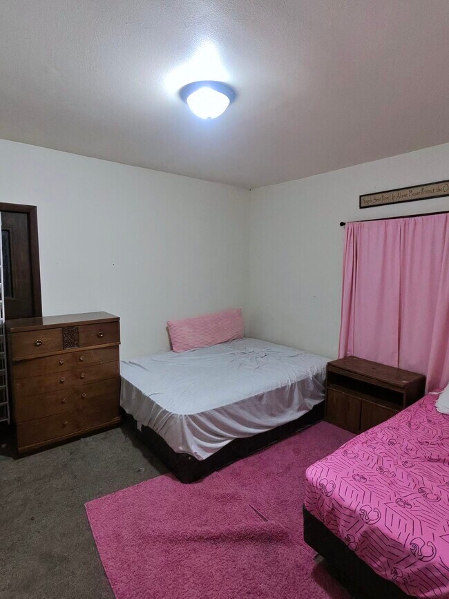 Building Photo - 1204 Washington St