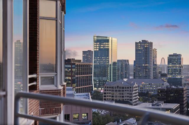 Building Photo - 3227 McKinney Ave