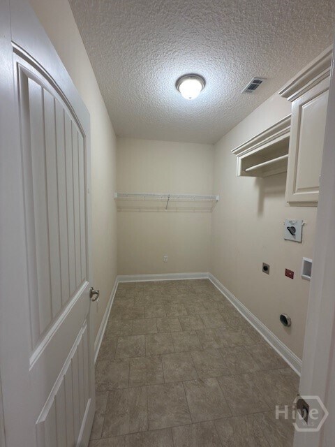 Building Photo - 133 Kerry Dr