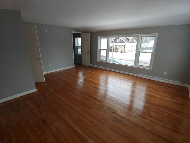 Building Photo - 3266-3268 N 35th St
