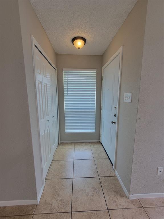 Building Photo - 23242 Prairie Bird Dr