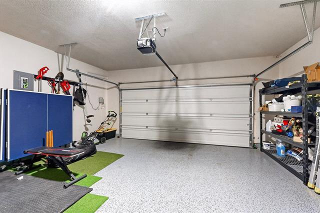 Building Photo - 629 Hogan Dr