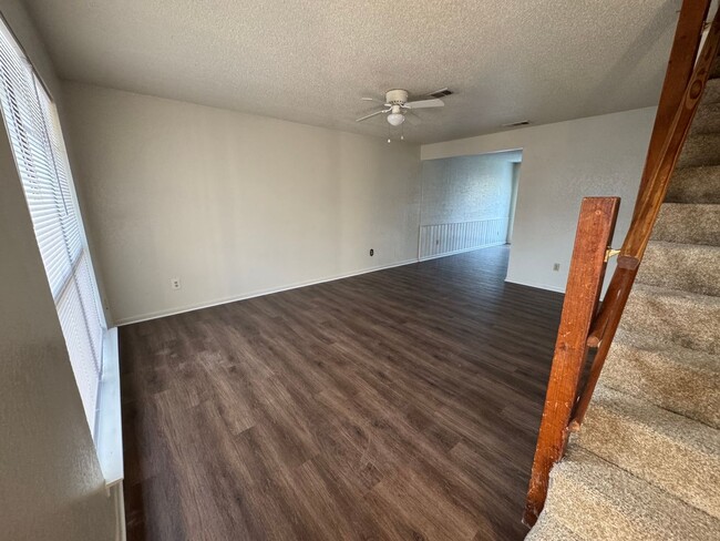 Building Photo - 3407 Victoria Cir