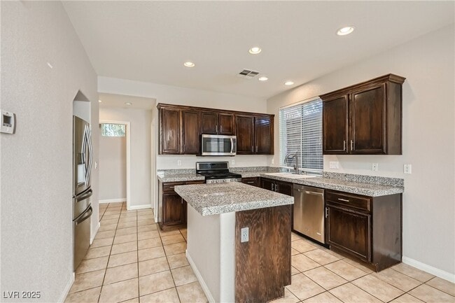 Building Photo - 7677 Alexander Hills St