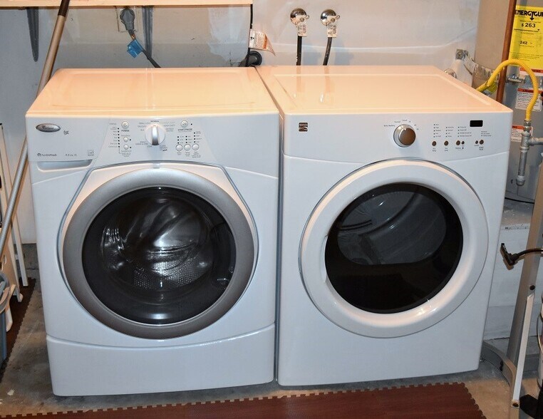 Washer and Dryer - 497 Daisydell Court