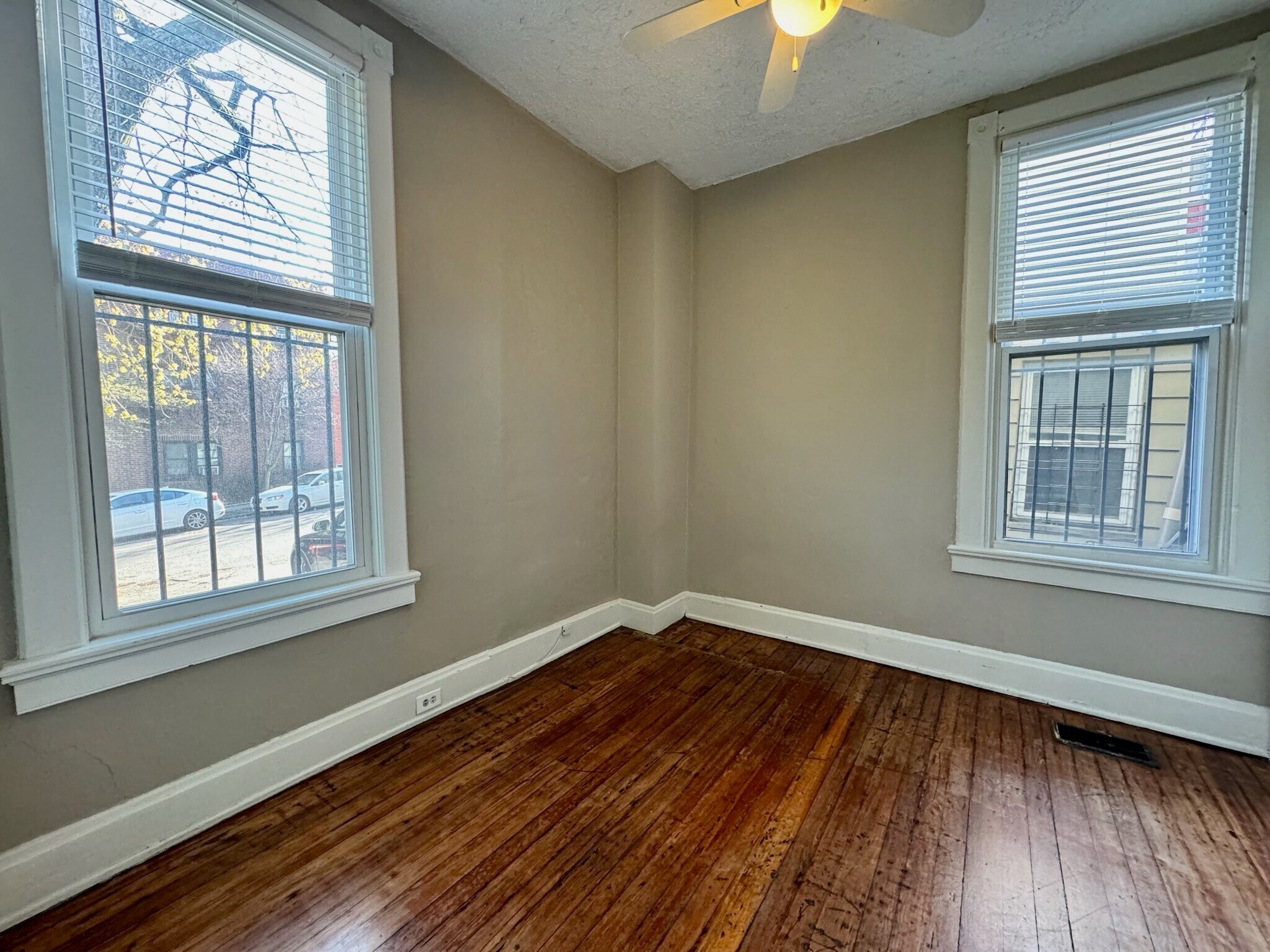 Building Photo - 202 Klotter Ave