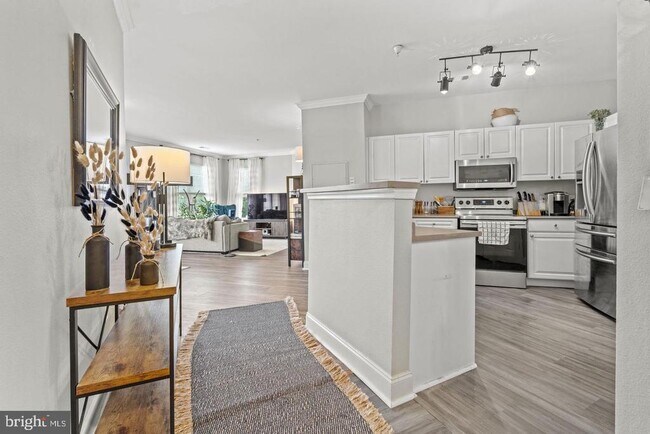 Building Photo - 3009 Nicosh Cir