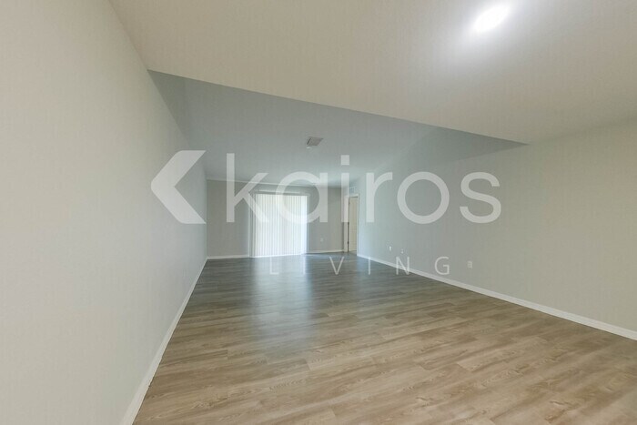 Building Photo - 9143 Aegean Cir