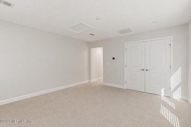 Building Photo - 80 Walnut Gln Ct
