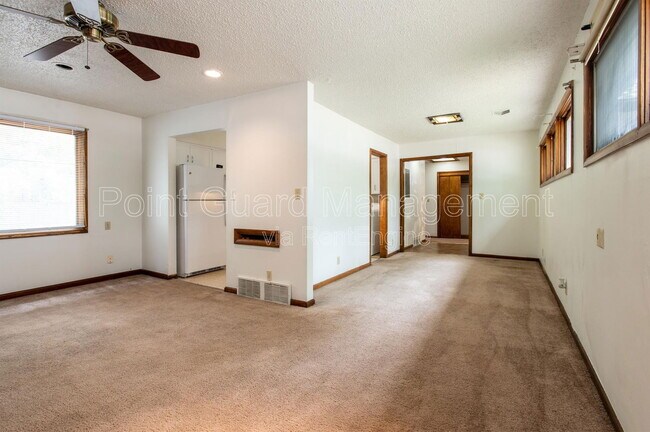 Building Photo - 1716 N Harvard Ave