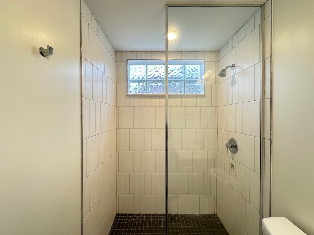 Building Photo - 959 W Grace St