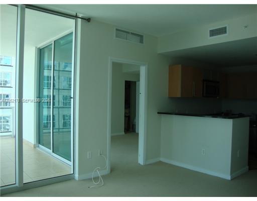 Building Photo - 300 S Biscayne Blvd