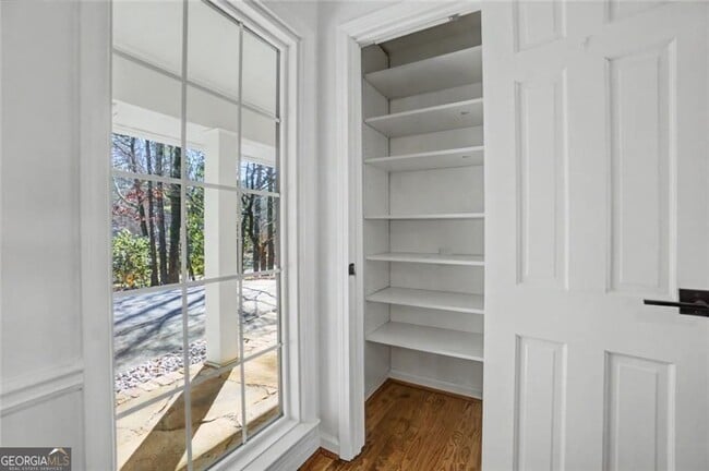 Building Photo - 7330 Hunters Branch Dr NE