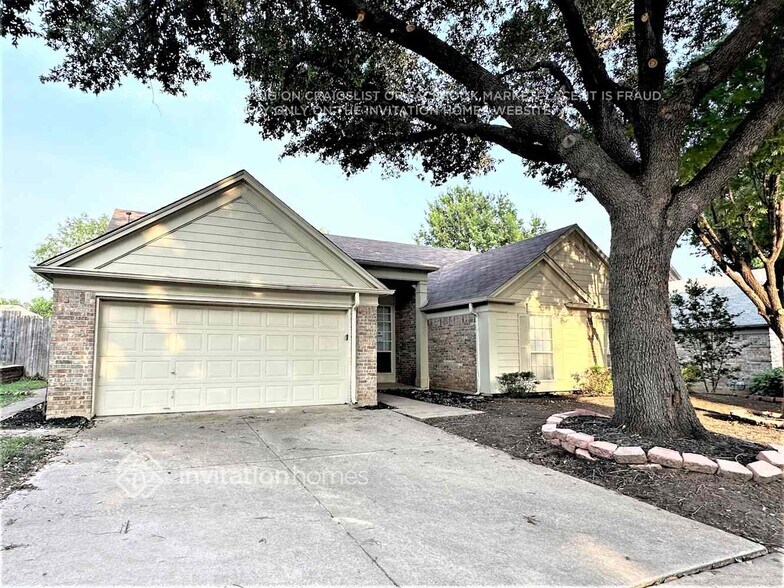 Building Photo - 5403 Signal Peak Dr