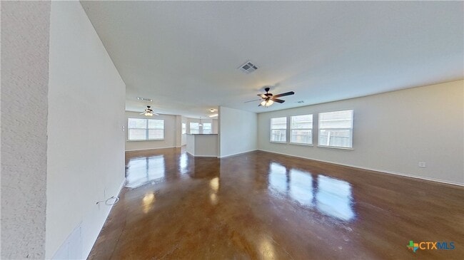 Building Photo - 126 Sylvan St
