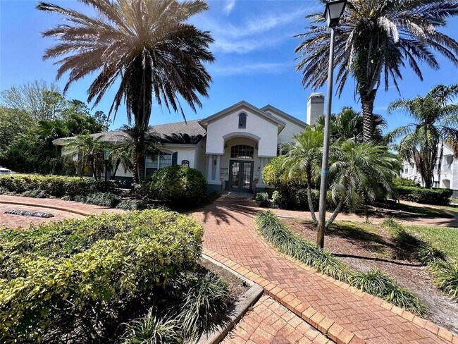 Building Photo - 4348 S Kirkman Rd