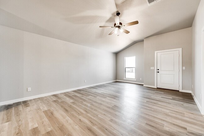 Building Photo - 6210 Appaloosa Ln