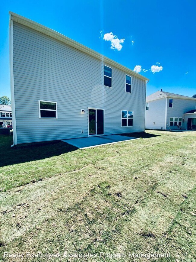 Building Photo - 4 br, 2.5 bath House - 9729 War Admiral Lane