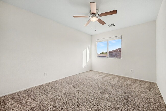 Building Photo - 41704 W Sunland Dr