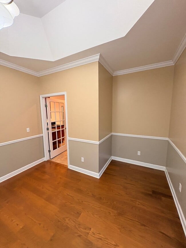 Building Photo - 102 Timber Hill Ct