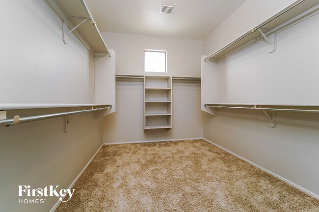 Building Photo - 8202 S Placita Gijon